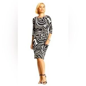 Chico's 3/4 Sleeve Black & White Swirl Pattern‎ Knee Length Dress Size XL EUC!